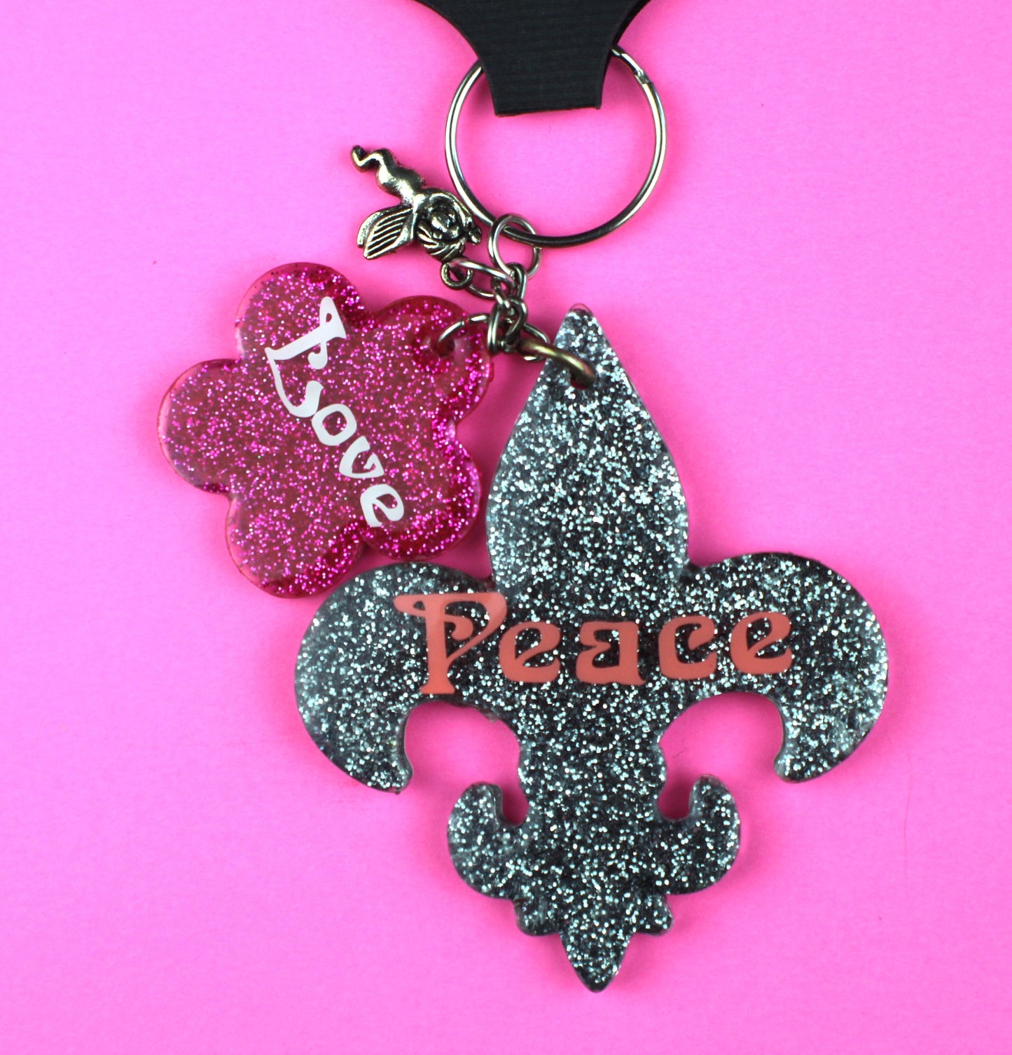 Keychain Fleur de lis - Peace