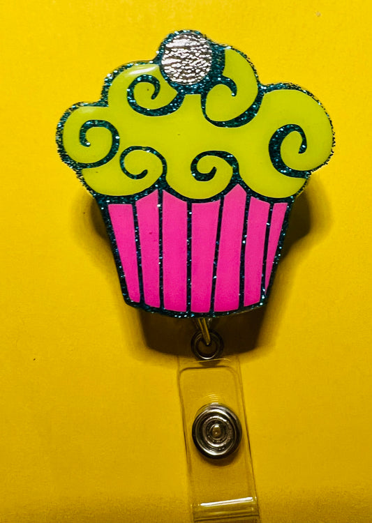 Badge Reel Cupcake